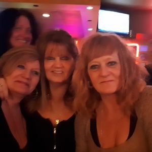 Meet your Posher, Pebbles